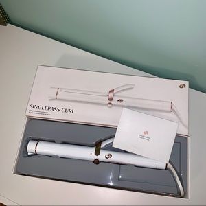 T3 Singlepass Curling Iron